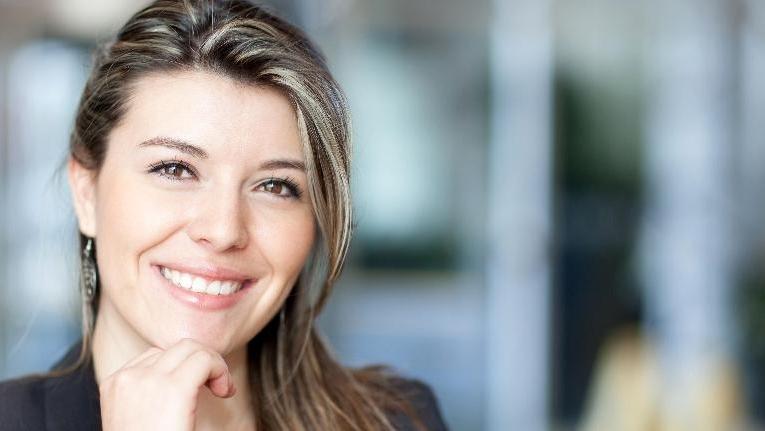 Family Dentist St. Paul | Teeth Holding You back? We can Help!